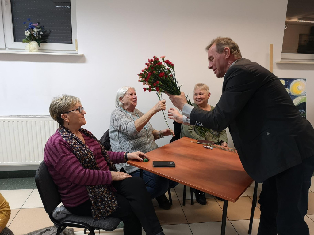 W Gowarczowie obchodzili Dzień Kobiet [zdjęcia]