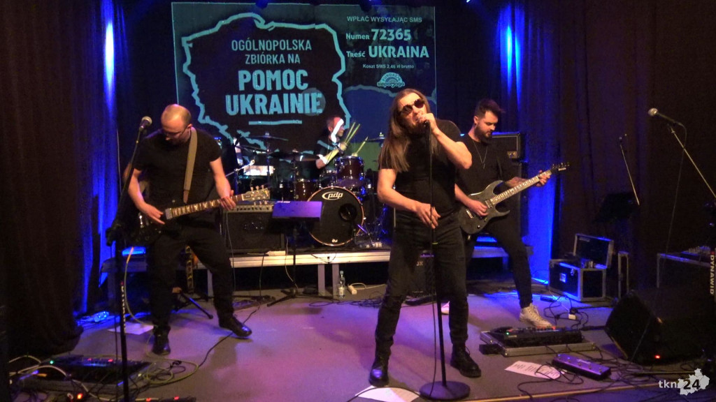 Mocne klimaty na koncercie `Solidarni z Ukrainą` w Końskich [wideo, zdjęcia]