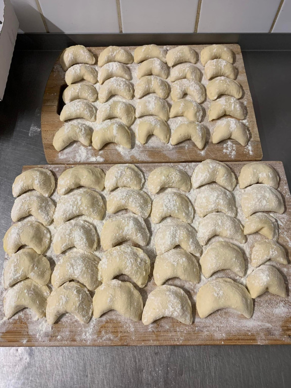 Pierogi i Pielmieni od Ukrainek. Rozpoczęły niezwykłą działalność!