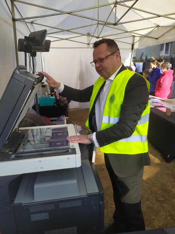 Poseł Szejna z osobistą pomocą dla Ukraińców