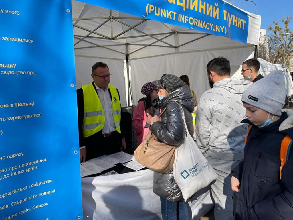Poseł Szejna z osobistą pomocą dla Ukraińców
