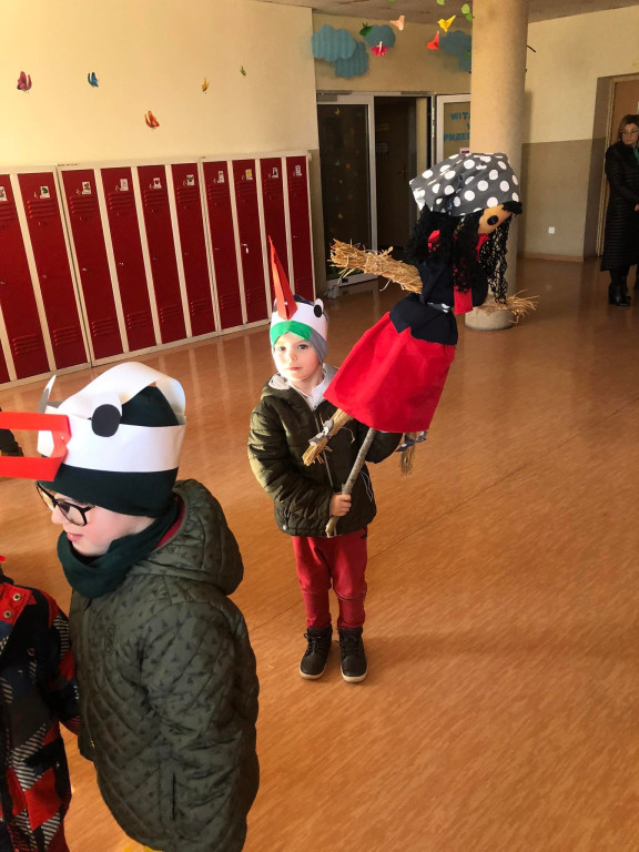 Tak przedszkolaki z SOWY w Stadnickiej Woli witały wiosnę [wideo, zdjęcia]
