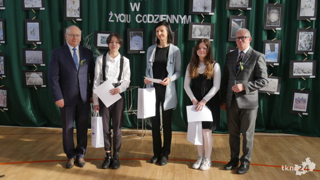 Znamy wyniki konkursu `Fizyka w życiu codziennym`! Wytypowano ośmiu nagrodzonych [wideo, zdjęcia]