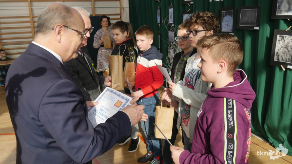 Znamy wyniki konkursu `Fizyka w życiu codziennym`! Wytypowano ośmiu nagrodzonych [wideo, zdjęcia]