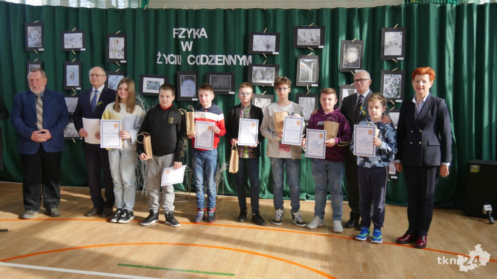 Znamy wyniki konkursu `Fizyka w życiu codziennym`! Wytypowano ośmiu nagrodzonych [wideo, zdjęcia]
