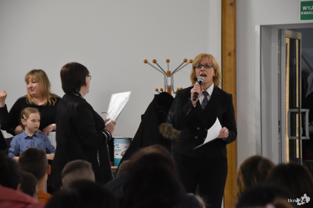 Koncert szkoły muzycznej dla uchodźców w Sielpi [wideo, zdjęcia]