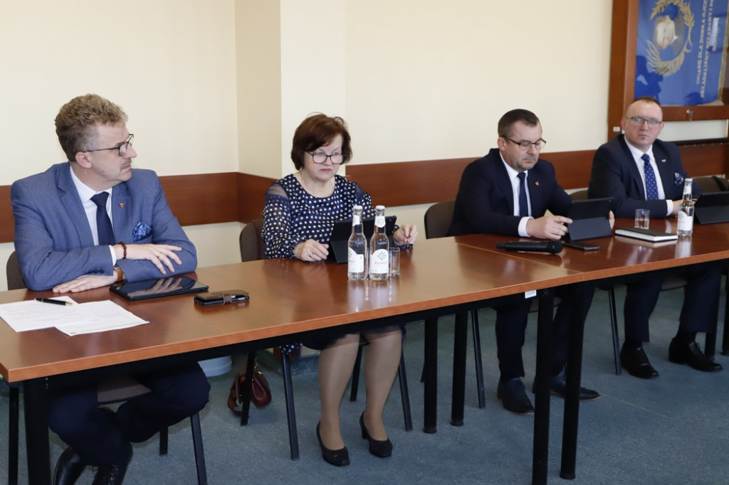 Za nami kolejna sesja Rady Powiatu. Znów dyskutowano o Ukrainie [wideo]