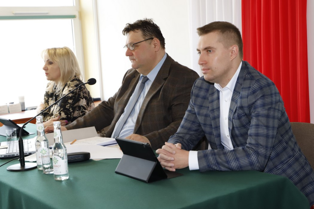 Za nami kolejna sesja Rady Powiatu. Znów dyskutowano o Ukrainie [wideo]