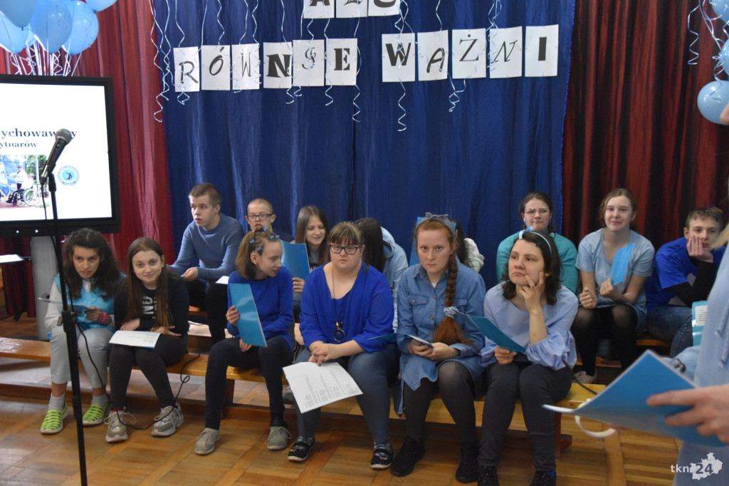 W Baryczy edukowali o autyzmie [wideo, zdjęcia]