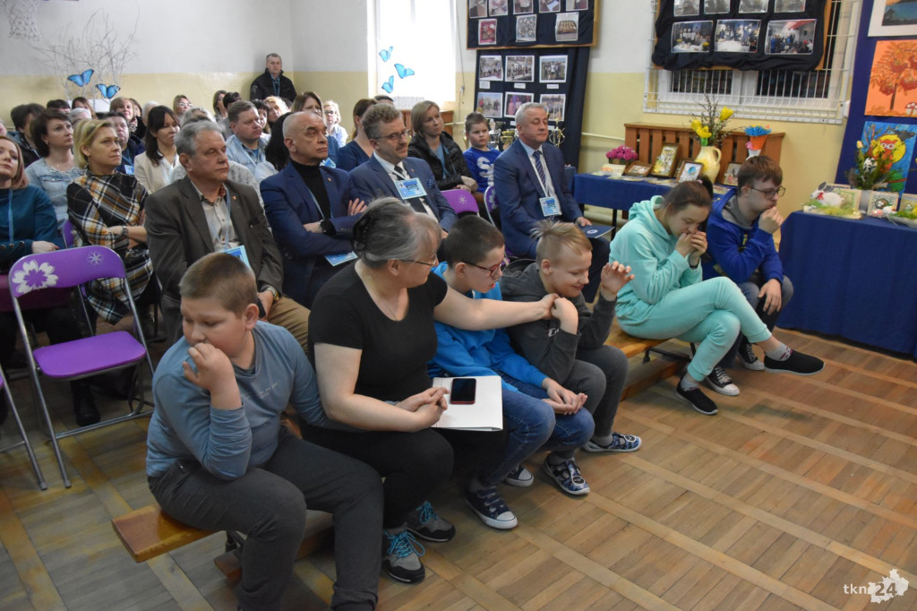 W Baryczy edukowali o autyzmie [wideo, zdjęcia]