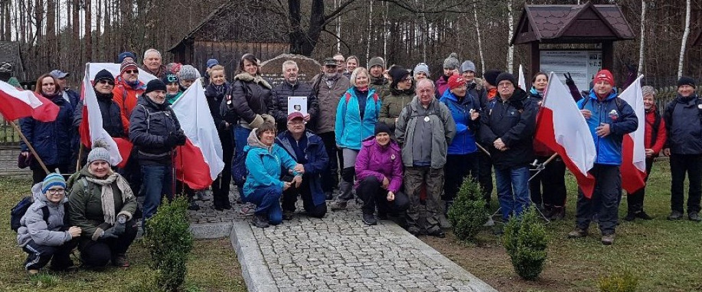 Wzięli udział w dwudniowym rajdzie z okazji 125. rocznicy urodzin Majora Hubala [zdjęcia]