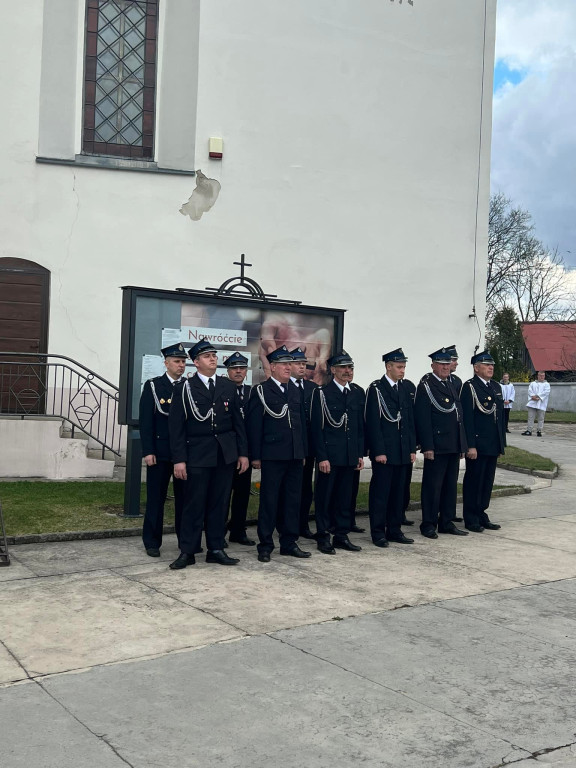 Tłumy na Drodze Krzyżowej w Radoszycach [wideo, zdjęcia]