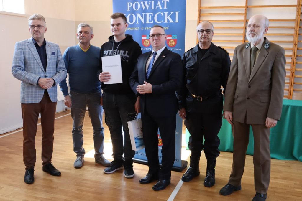 Zmagania szkół średnich w Turnieju Wiedzy Pożarniczej [zdjęcia]