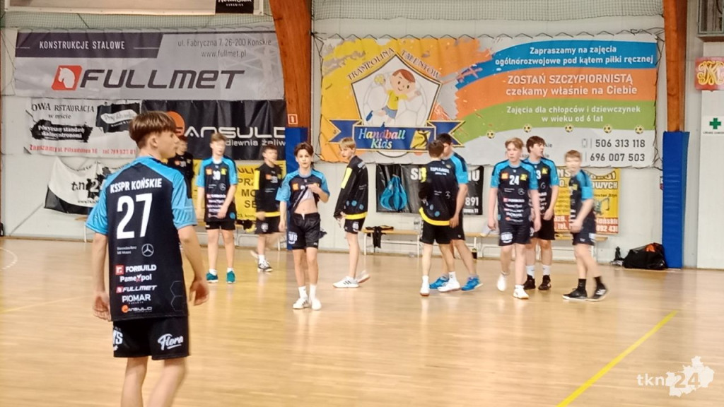`Trening z mistrzem`. Zawodnicy Łomży Vive Kielce zawitali do klubu KSSPR Końskie [wideo, zdjęcia]