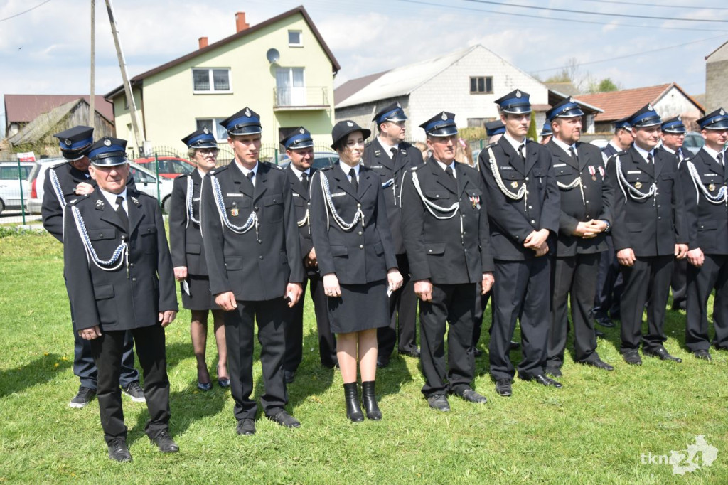 Zbierali pieniądze na pomoc dla Kacperka. Dzień Strażaka w Mninie [fotorelacja]