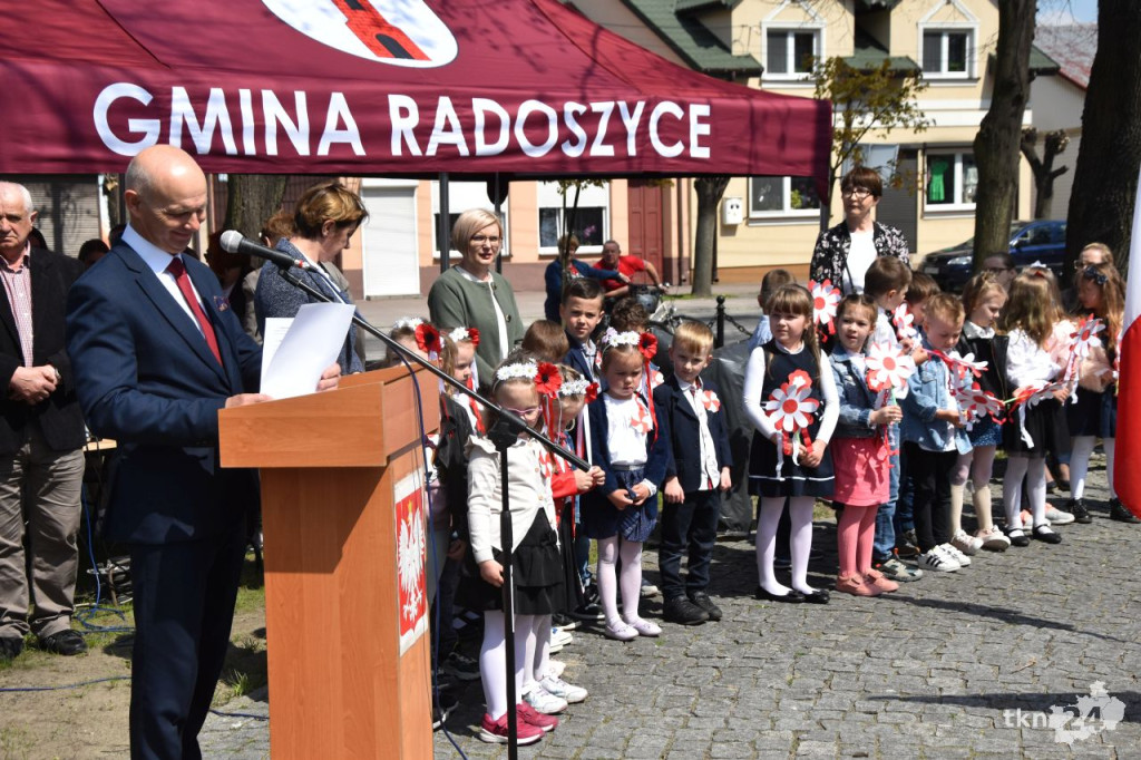 231. rocznica Uchwalenia Konstytucji 3 Maja w Radoszycach [wideo, zdjęcia]