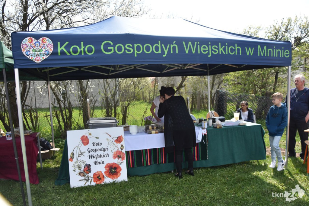 Zbierali pieniądze na pomoc dla Kacperka. Dzień Strażaka w Mninie [fotorelacja]