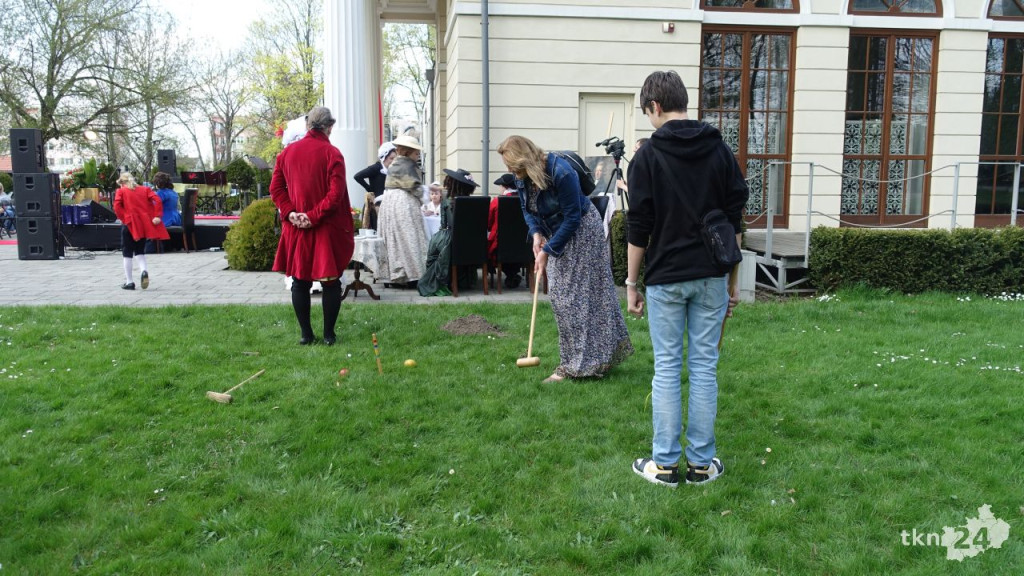 Opera i piknik na majówkę w Końskich [wideo, zdjęcia]