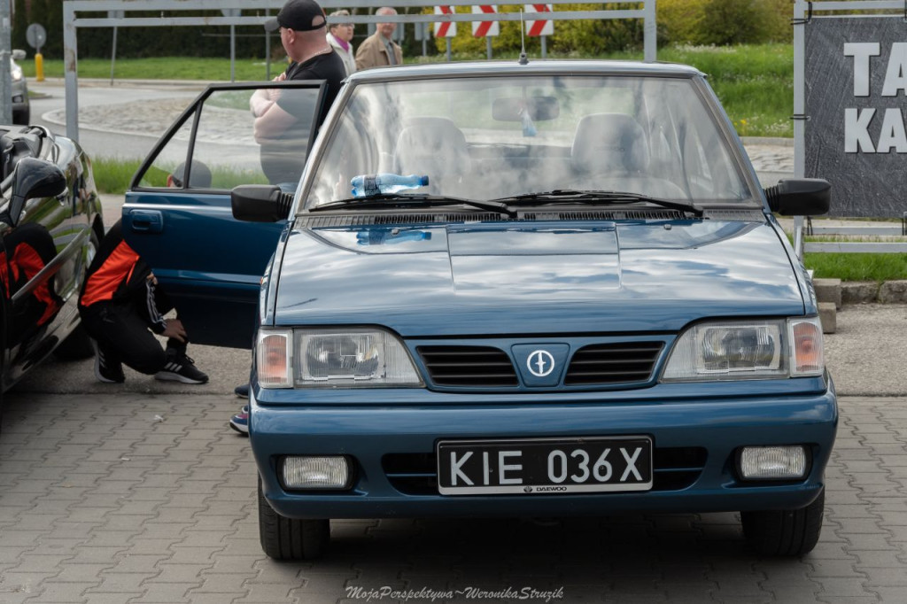 Zbierali pieniądze dla braci Broniewskich! Spot motoryzacyjny w Końskich [zdjęcia, wideo]