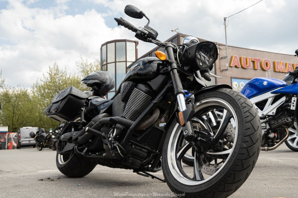 Zbierali pieniądze dla braci Broniewskich! Spot motoryzacyjny w Końskich [zdjęcia, wideo]