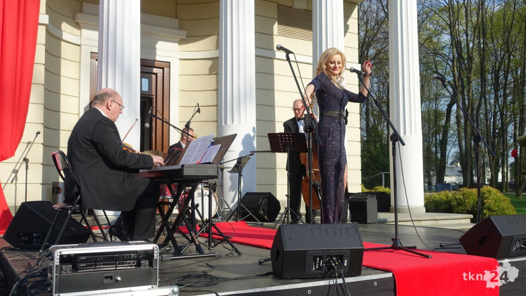 Opera i piknik na majówkę w Końskich [wideo, zdjęcia]