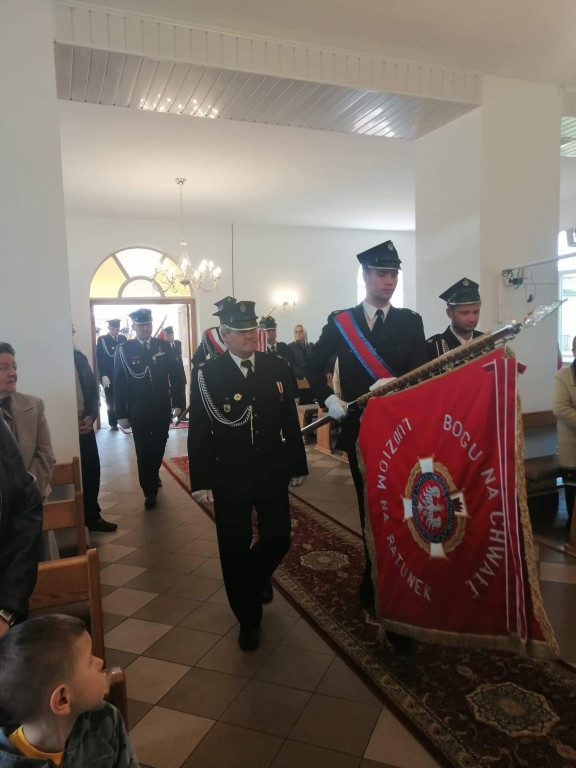 Jednostka OSP Bębnów otrzymała nowy wóz strażacki [wideo, zdjęcia]