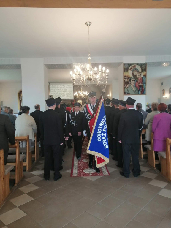 Jednostka OSP Bębnów otrzymała nowy wóz strażacki [wideo, zdjęcia]