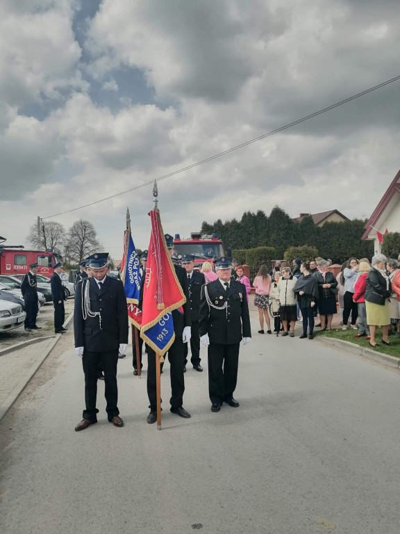 Jednostka OSP Bębnów otrzymała nowy wóz strażacki [wideo, zdjęcia]