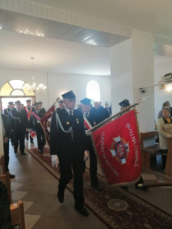 Jednostka OSP Bębnów otrzymała nowy wóz strażacki [wideo, zdjęcia]