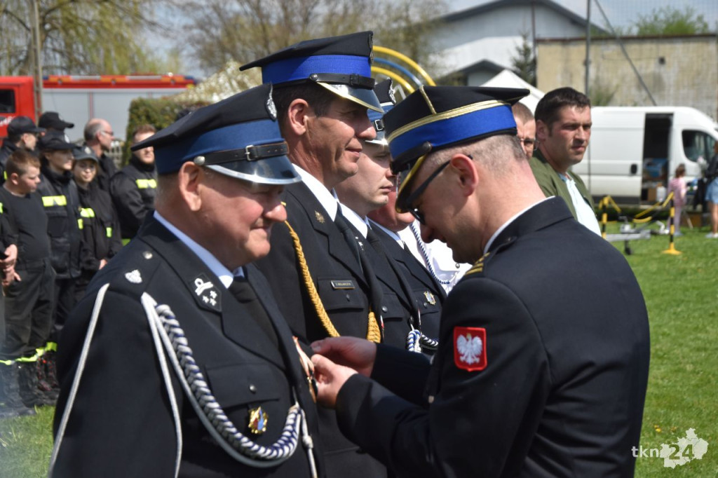 Dzień Strażaka w gminie Słupia Konecka. Przygotowali festyn charytatywny [wideo, zdjęcia]