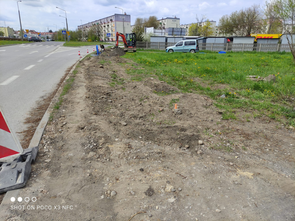 Wiosenne przebudowy dróg i przejść dla pieszych w gminie Końskie [zdjęcia]