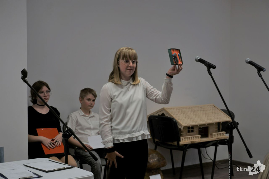 Licytacje dobroczynne dla uczniów z Pomykowa [wideo, zdjęcia]