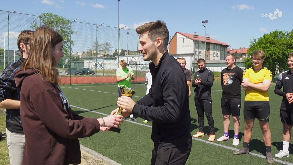 Królewscy najlepsi w wiosennym cyklu turniejów Fair Play [wideo, zdjęcia]