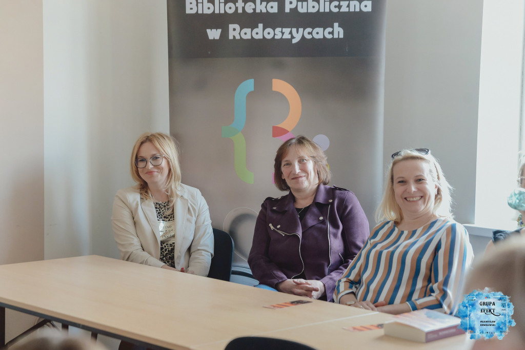 Spotkanie autorskie z Justyną Piec-Głogowską  w Radoszycach [zdjęcia]