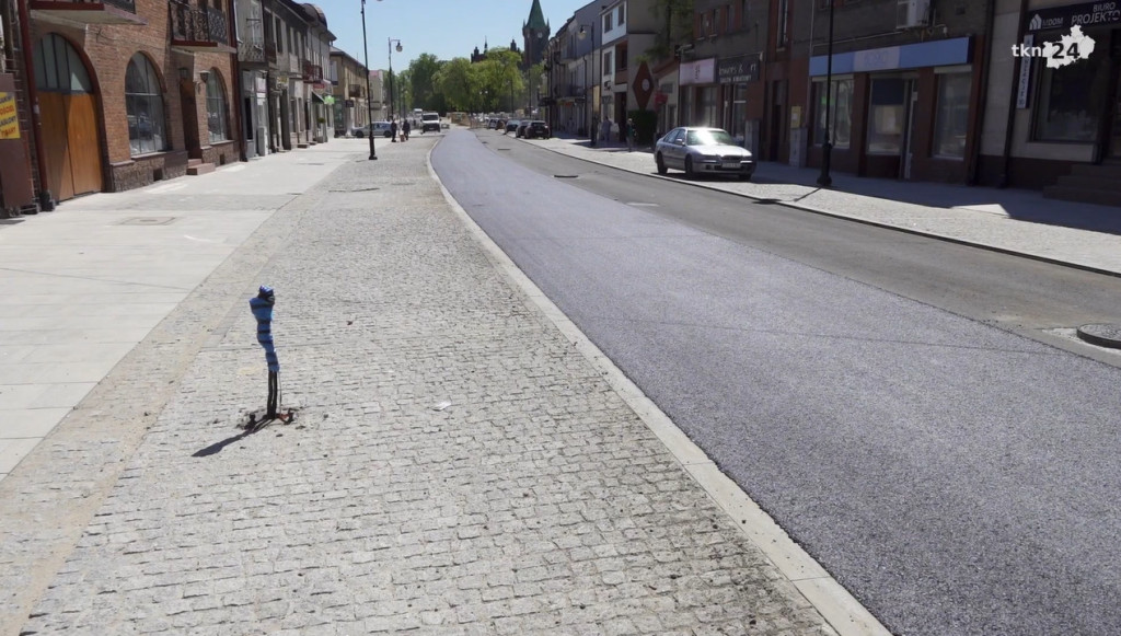 Asfalt na Piłsudskiego już jest. Niebawem przejedziemy nową ulicą [wideo, zdjęcia]