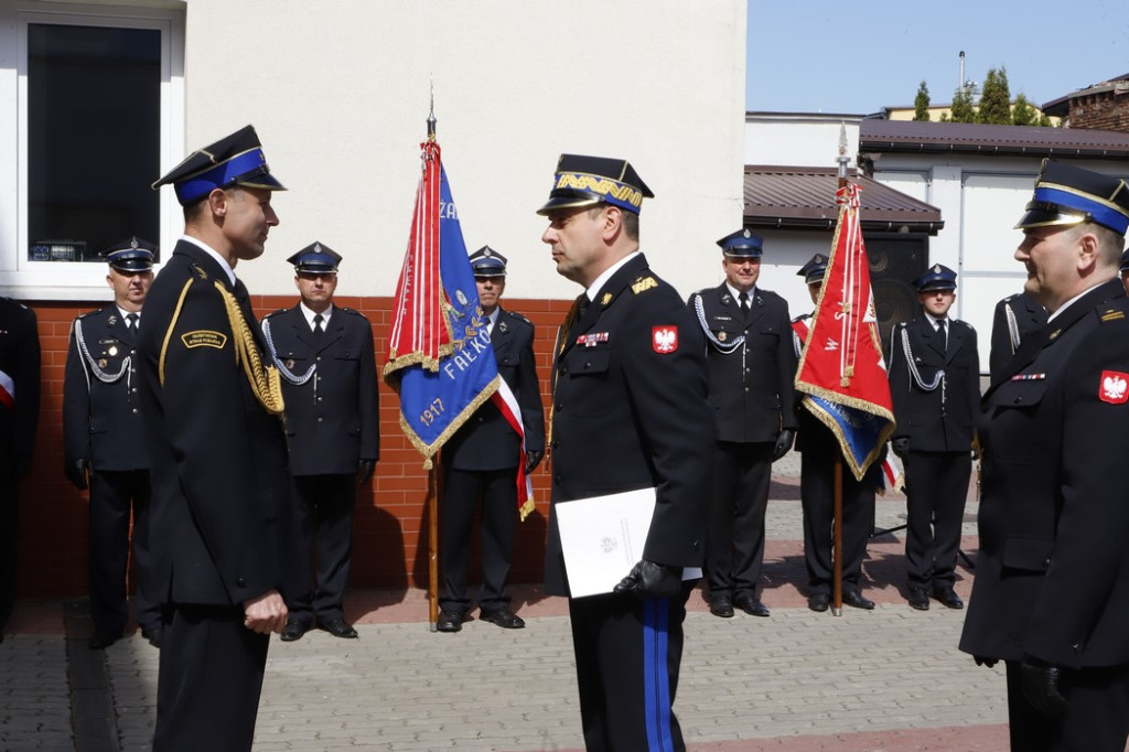 Odznaczenia i awanse podczas Dnia Strażaka w Końskich [zdjęcia]