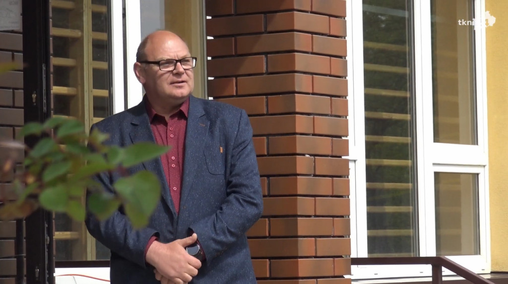 Szkoła w Górnikach się zmienia. Jest piękny amfiteatr [wideo, zdjęcia]