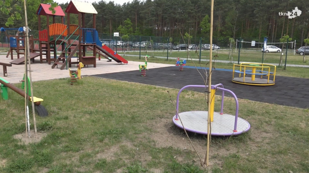 Szkoła w Górnikach się zmienia. Jest piękny amfiteatr [wideo, zdjęcia]