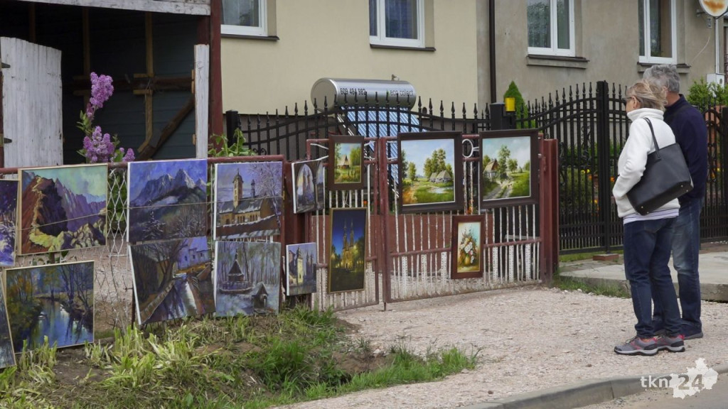 `Galeria na płocie` w Gosaniu [wideo, zdjęcia]