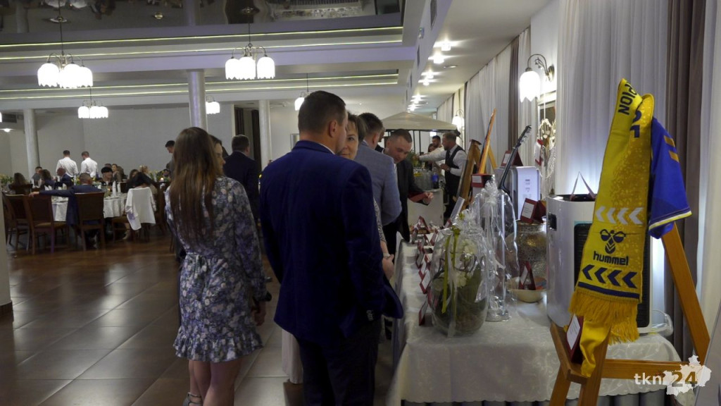 IV Bal Charytatywny Przyjaciół Mechanika w Astorii [wideo, zdjęcia]