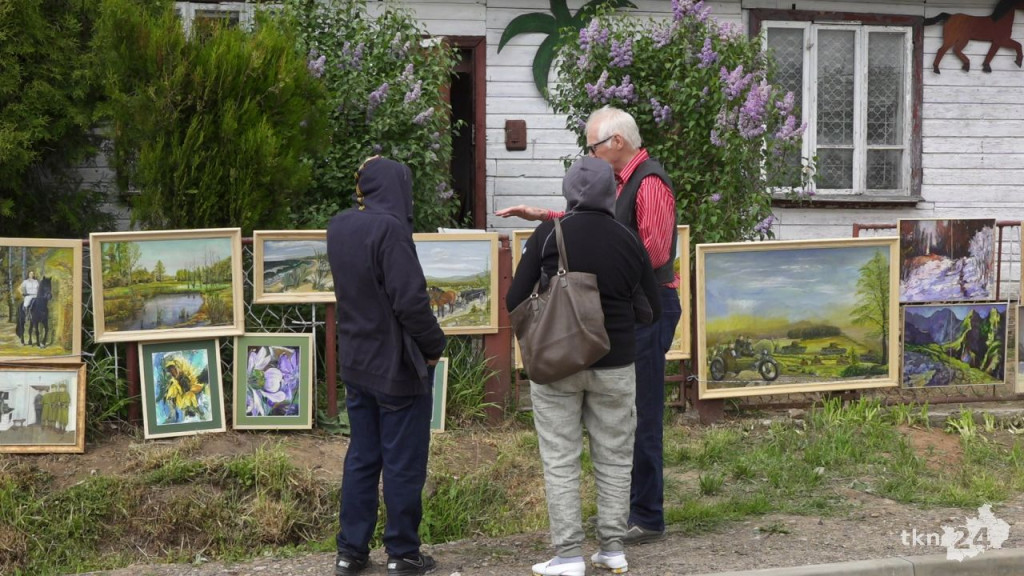 `Galeria na płocie` w Gosaniu [wideo, zdjęcia]