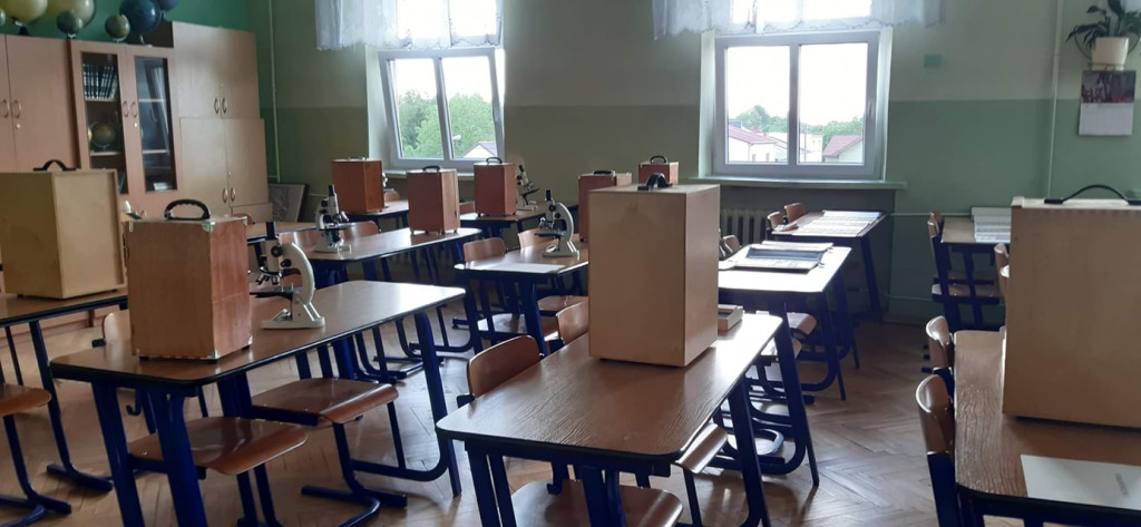 `Noc młodego biologa` w I LO w Końskich [zdjęcia]