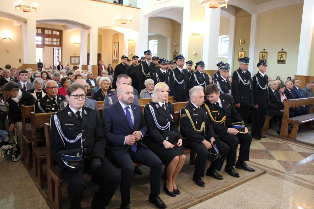 Dzieci i strażacy świętowali w Stąporkowie. Uczczono księdza Kiciora [wideo, zdjęcia]