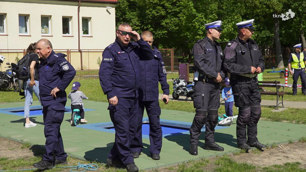Dzień Dziecka z koneckimi stróżami prawa. Mnóstwo atrakcji dla najmłodszych [wideo, zdjęcia]