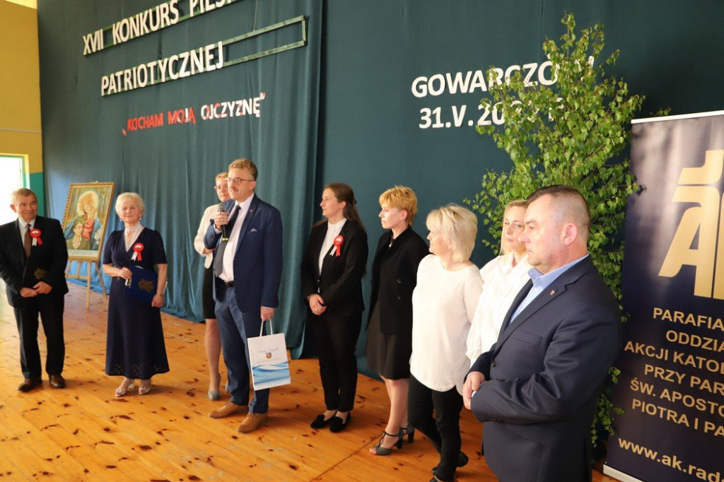 Patriotyczne pieśni i poezja znów wybrzmiały w Gowarczowie. Znamy zwycięzców konkursu [zdjęcia]