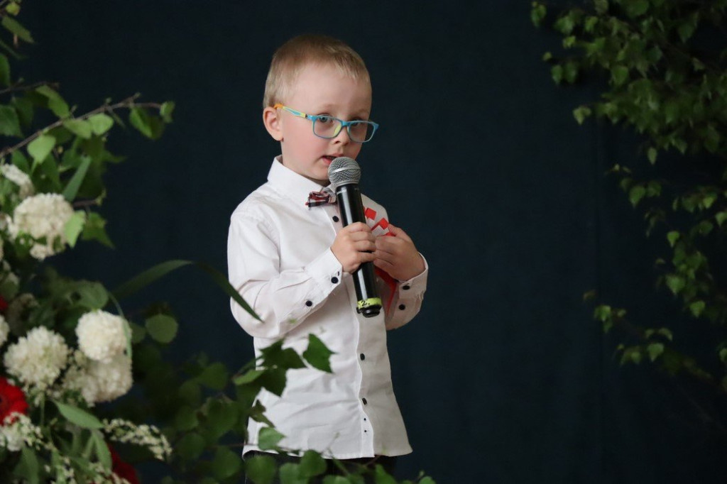Patriotyczne pieśni i poezja znów wybrzmiały w Gowarczowie. Znamy zwycięzców konkursu [zdjęcia]
