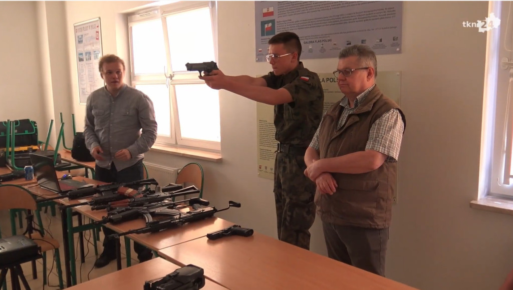 Dzień otwarty w koneckim ZDZ. Świetne pokazy i pyszne potrawy z grilla [wideo, zdjęcia]
