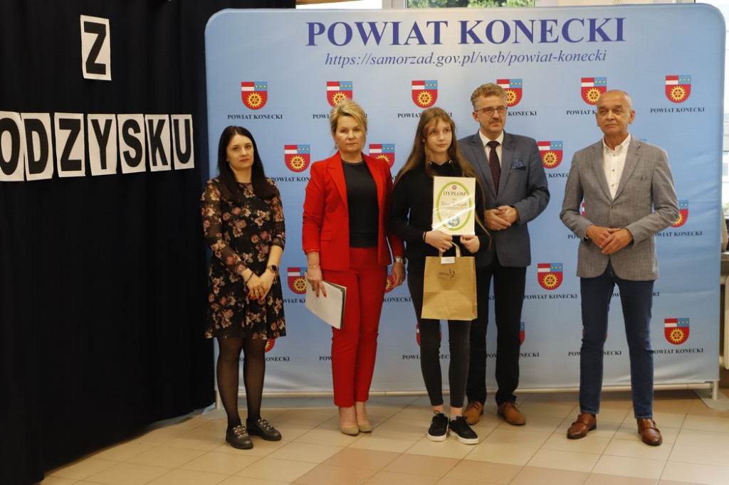 Kreatywnie wykorzystali odpady. Sztuka z odzysku w Mechaniku [zdjęcia]
