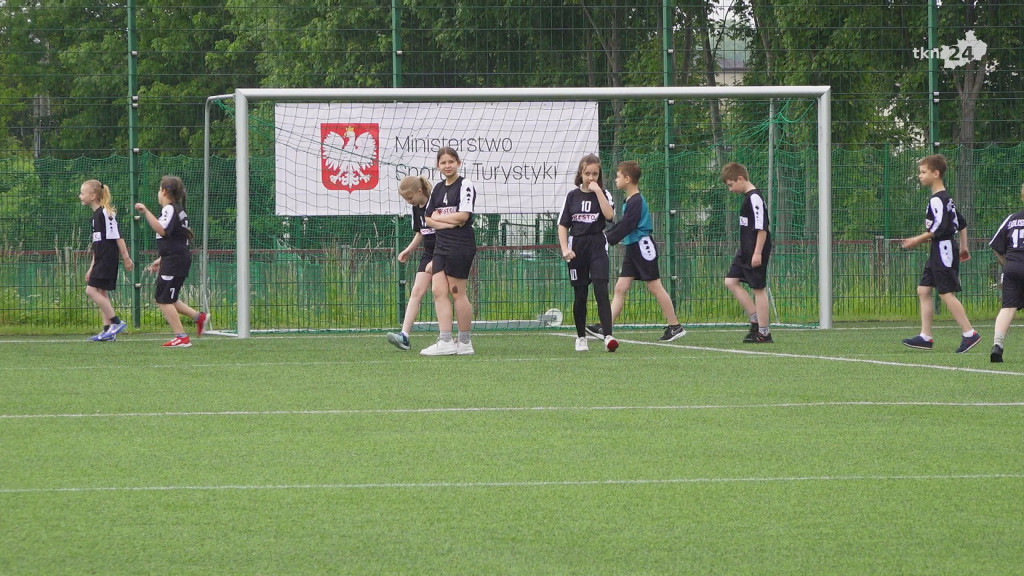 Moc zabawy i futbolu na stadionie OSiR w Końskich [fotorelacja]