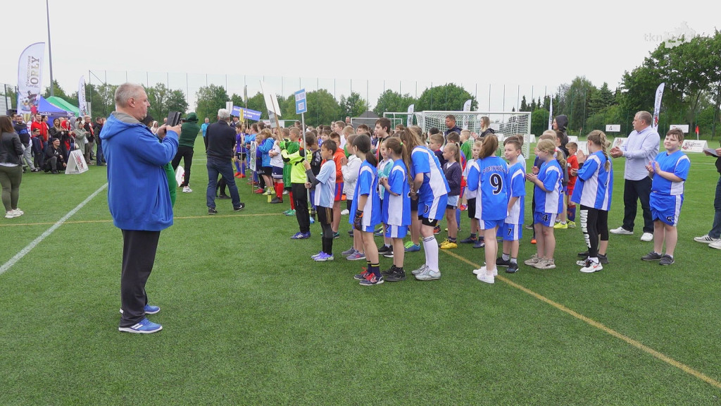 Moc zabawy i futbolu na stadionie OSiR w Końskich [fotorelacja]